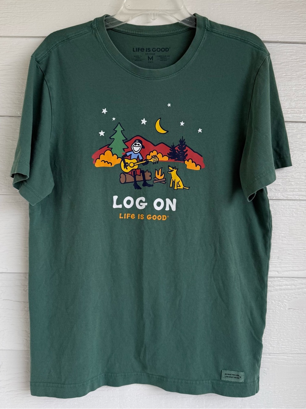 Life Is Good Men’s Crusher Tee 100% Cotton Dark Green Log On Size Medium
